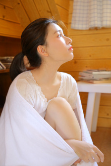 开襟乳液